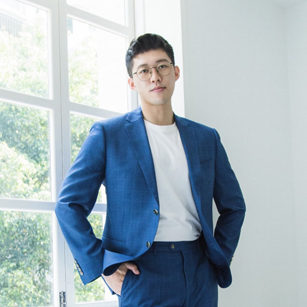 �_��-�������tony����������